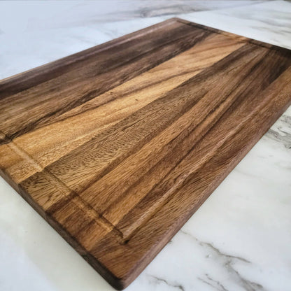 Walnut Cutting Board. Kitchen Chopping Block.