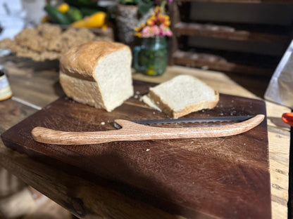 Oak Bow Bread Knife